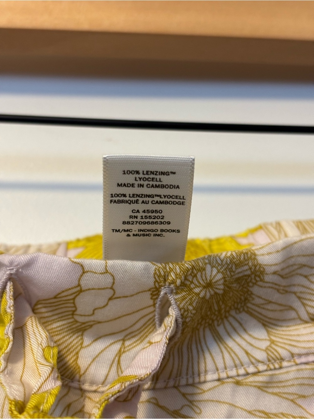 Yellow Pyjama Set Floral Button-Up with piping sz L - Picture 11 of 11